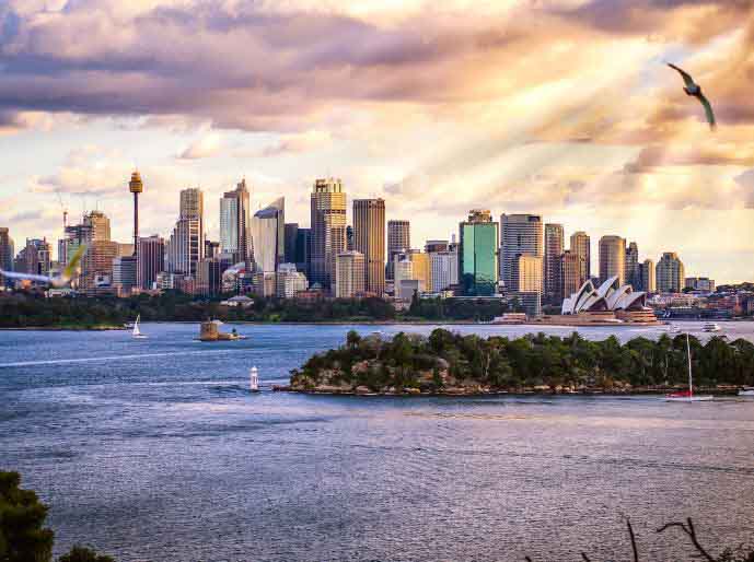 7 ways to cut down spending - sydney skyline
